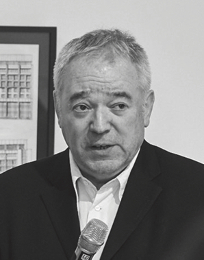 Davor Senečić portret